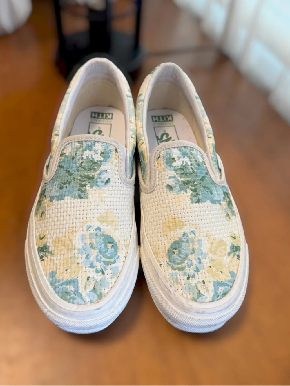 Kith/Vans - Picture 3 of 7